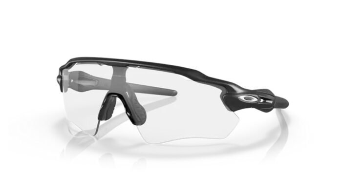 OAKLEY